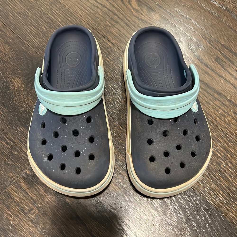 👟 3 for $36 👟 Boys blue crocs